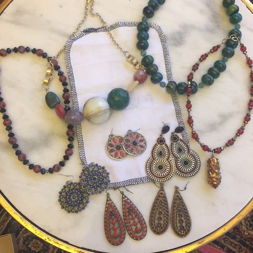 Statement pieces jewelry/reseller’s bundle